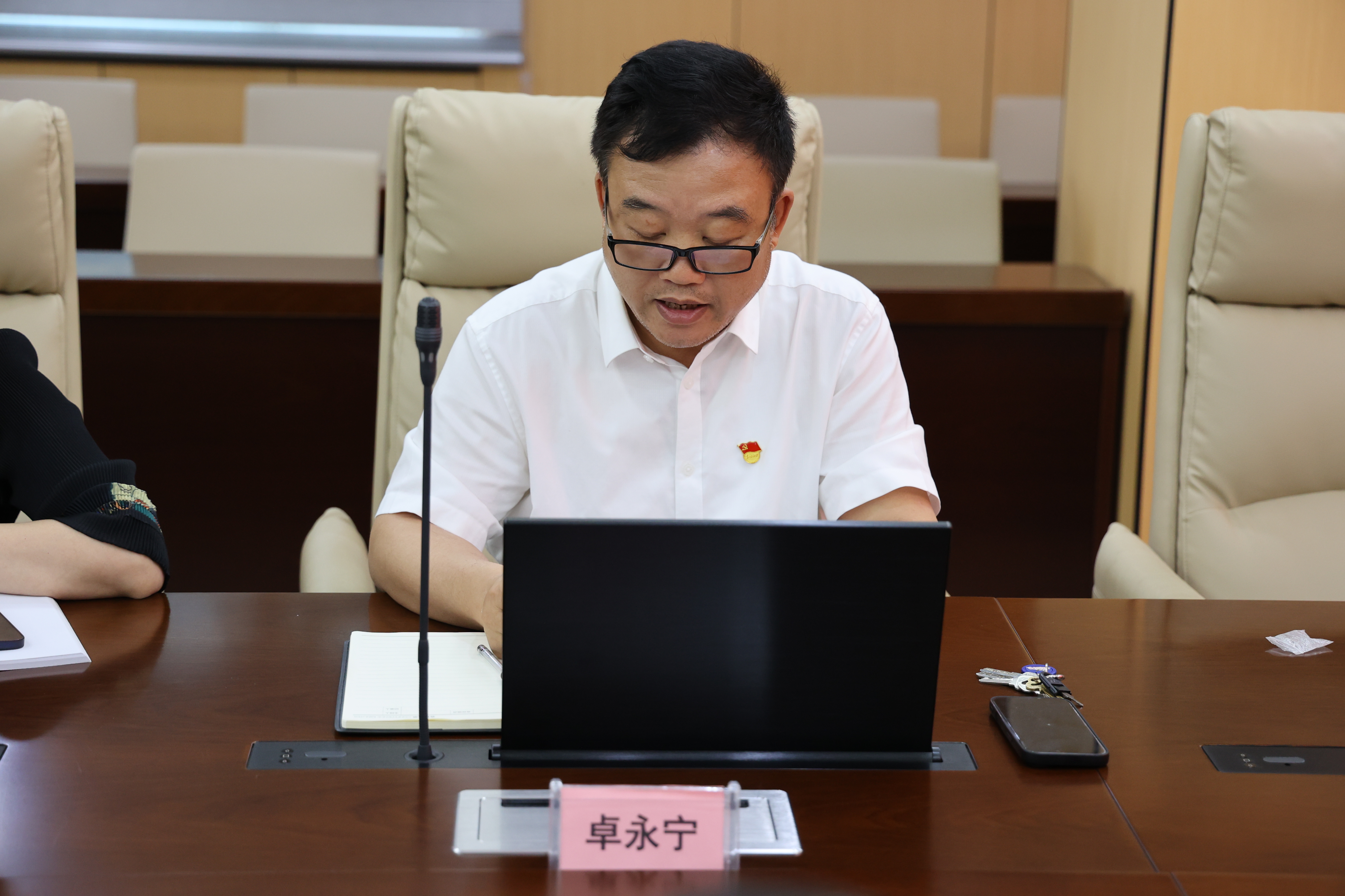 卓永宁.jpg